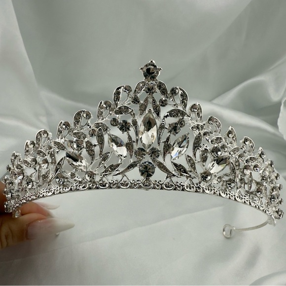 None Accessories - Wedding bridal  Silver Tiara